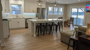 Luxury Lake Home near Great Lakes Naval Station - Image 4
