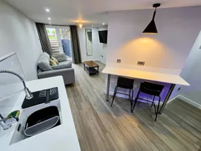 Corvette Garden Suite Retreat - Image 5