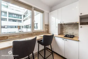 Central Residence Apartment 1012 - Image 5