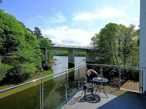 Waterside - Luxury Menai Bridge Holiday Home - 4 Bed 4 Bath - Image 4