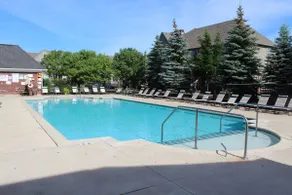 Luxury 2 Bedroom Suite - Image 2