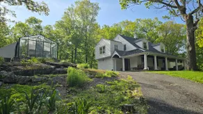 Charming 3BD/3BA Country Hideaway - Image 2