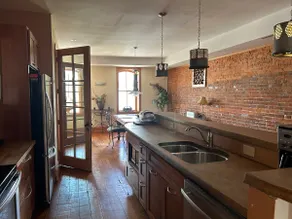 Stunning Mississippi River Loft - Image 4