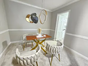 Stylish Two Notch Blythewood Apt - Image 2