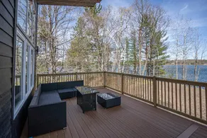 Chub Lake Retreat: Unwind, Enjoy - Image 4