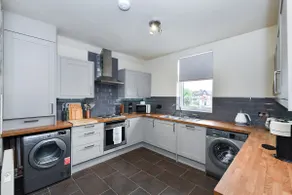 Fairview Apt B - 2BR Gem in West Bridgford Centre - Image 4