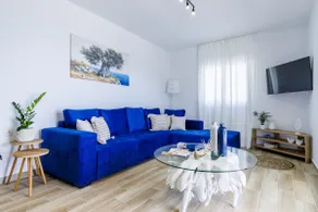 Camellia Home - Pure Sea View - Image 3
