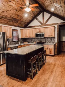 The Rustic Gem!! 3 Bedroom/2 Bath House - Image 3