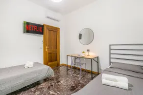 Famileisure Suites near Policlinico & University - Image 2