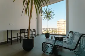 Apartamento Luxo Central - CA704 - Image 3