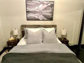 Stylish, Black Hills Gateway 2 - Image 3