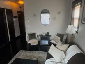 Stylish, Black Hills Gateway 2 - Image 2