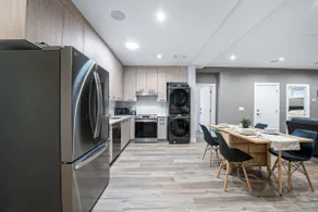 Modern Comfort: Stylish 3-BDR | Private Suite - Image 3