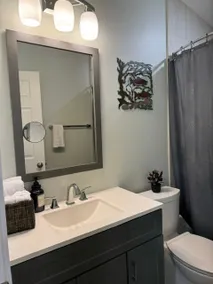 City Retreat, 2bdrm near Airport - Image 5