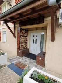 Retreat House Herneacova - Image 5