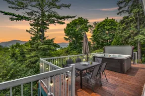 Cottage with water view and hot tub - Le pin blanc - Image 5