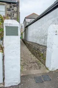 Helena Cottage - Image 2