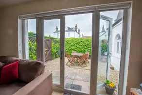 Helena Cottage - Image 5