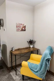 Sleeps 4*Workout Area*Patio Firepit*Close to I-80 - Image 5