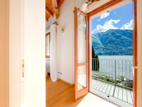 Villa Luminosa, Lake View & Private Parking - Image 4