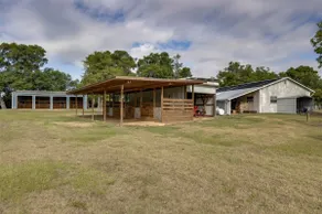 Charming farm ~5 bedroms + pool + stables near WEC - Image 4