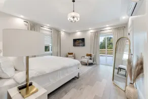 Luxurious New Countryside Home - Image 4