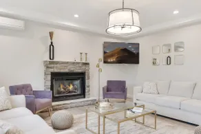 Luxurious New Countryside Home - Image 2