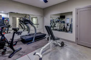 7-Bedroom: Hoops,Pickleball,Movies,Books &Games! - Image 5