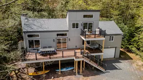 Pocono Chalet Home Mountain Lake Side/HotTub/Games - Image 2