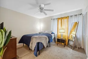 Free Parking-ONLY 3 min to UF, Downtown & Midtown! - Image 5