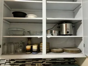 Private, Spacious, &Comfy Apartment - Image 3