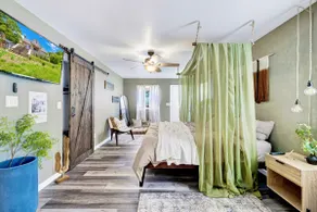 #BohoSleek:King Bed|Spa Shower-Near TopGolf|Dwntwn - Image 3
