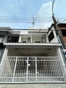 Homely House @BTS(E15) 350m. Near Imperial/Market - Image 4