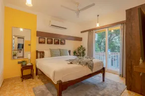 Staymaster Serafina - Spacious 1BR -AC -WiFi -TV - Image 3