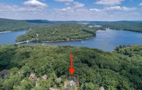 Cabin near lake, family & pet friendly, hot tub! - Image 5