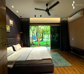 Privy Stays- Green Palm Villa - Image 5