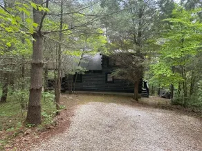 Cedar Gap Hideaway in Indiana - Image 3