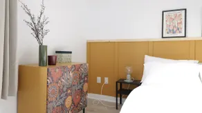 Charming renovated apartment - Image 5