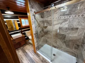 Half Mile Ranch's Grand Lodge - Image 4