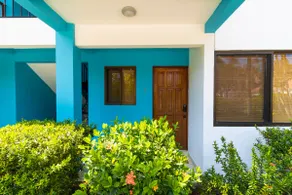 ”Casa Liro · 2BR w/ Pool · 5-min Walk to Beach” - Image 4
