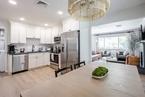 Spacious 3B Ranch by Mercy Anderson, 15 min to DT - Image 3
