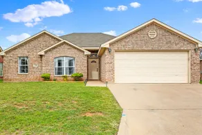 Winter Savings | Dyess | Pets OK | Lux | Sleeps 8 - Image 3