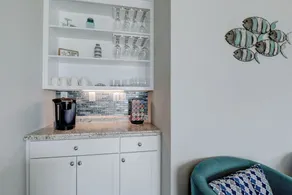 Charm Getaway - Oceanfront family home in a quiet stretch of Surf City ! - Image 4