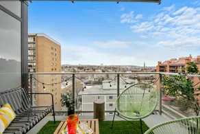 Downtown YYC | Loft Inspired Studio - Image 5