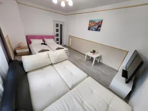 Crown Pravec with two bedrooms - Image 3