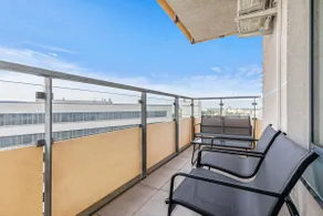 LAM POP UP Sky View, AC & Free Parking - Image 3
