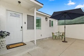 1BR-1B Near LAX, SoFi, Disney - Image 2