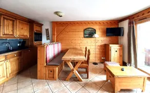 Chalet style, pool, sauna, steam room, great view - Image 5
