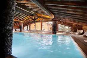 Chalet style, pool, sauna, steam room, great view - Image 3