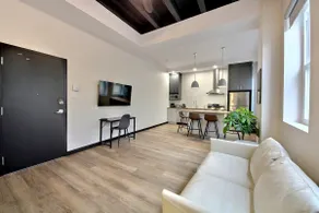 Urban, Downtown Loft - Image 4